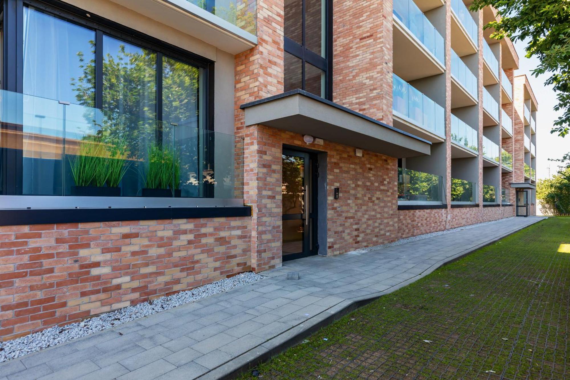 Apartamenty Perlowa Przystan By Noclegi Renters Kolobrzeg Bagian luar foto